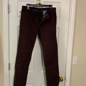 Men’s Banana Republic burgundy fulton skinny chino